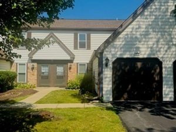 2454 Devonshire Court , Unit 2454, Aurora, IL 60502