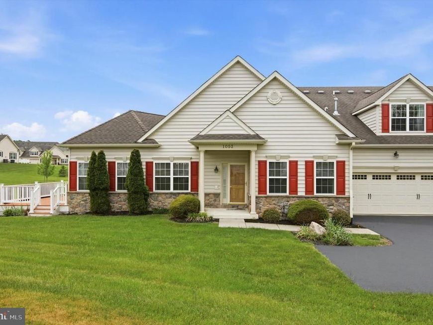 1052 Arbour Lane, Quakertown, PA 18951 Main Photo