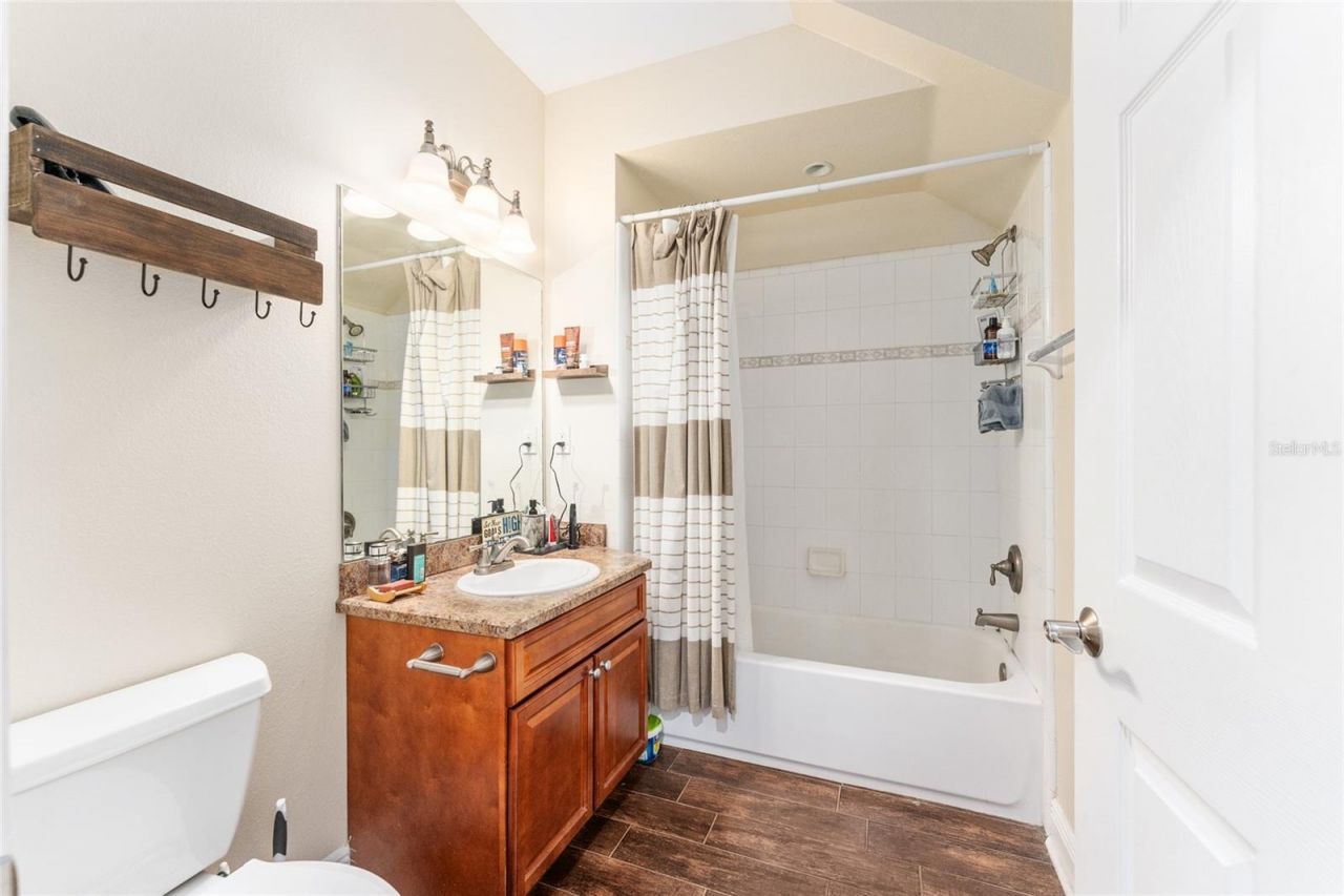 1500 NW 4th Avenue, Unit 311, Gainesville, FL 32603 Photo