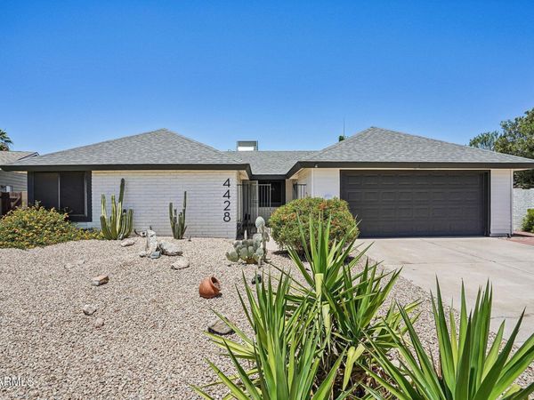 4428 E PINTO Court, Phoenix, AZ 85044