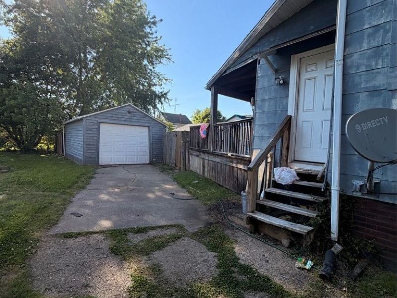 1217 Park Avenue SW, Canton, OH 44706 Photo 3