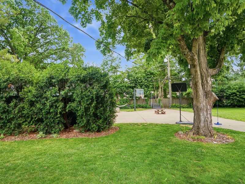 2759 Plymouth Avenue, Columbus, OH 43209 Photo 82