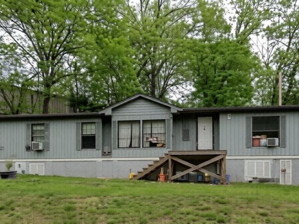 425 Twomey Rd , Centerville, TN 37033