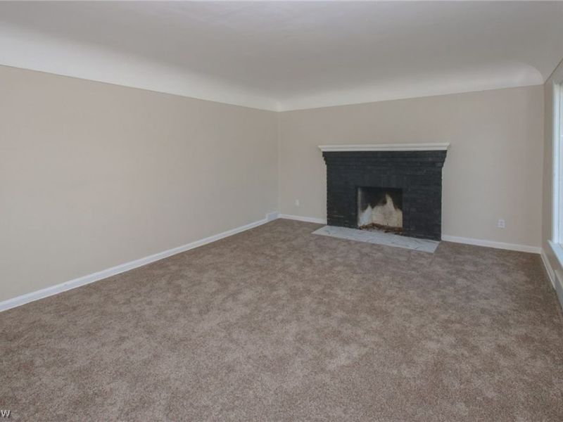 17 N Richview Avenue, Youngstown, OH 44509 Photo 2