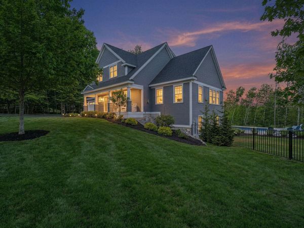 12 Long Hill Road, Stratham, NH 03885