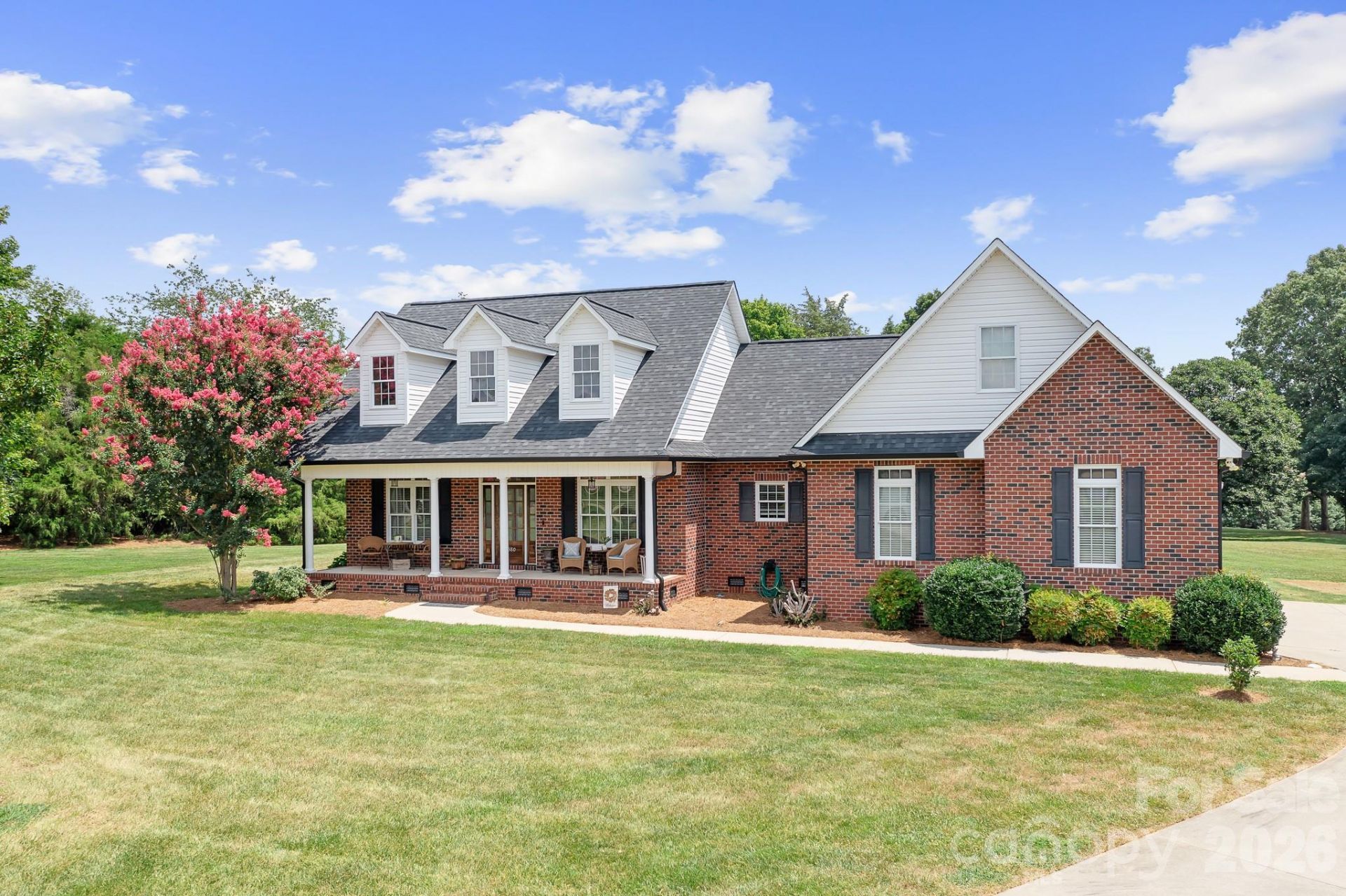 4380 Woodsbury Lane , Lincolnton, NC 28092 Main Photo