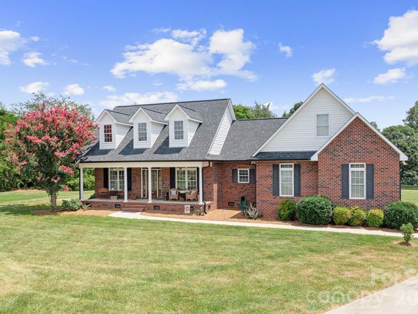 4380 Woodsbury Lane , Lincolnton, NC 28092
