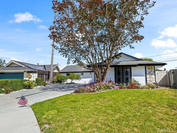 5952 Par Circle, Huntington Beach, CA 92649