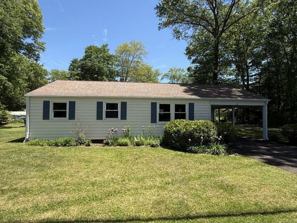51 Rogers Lake, Old Lyme, CT 06371