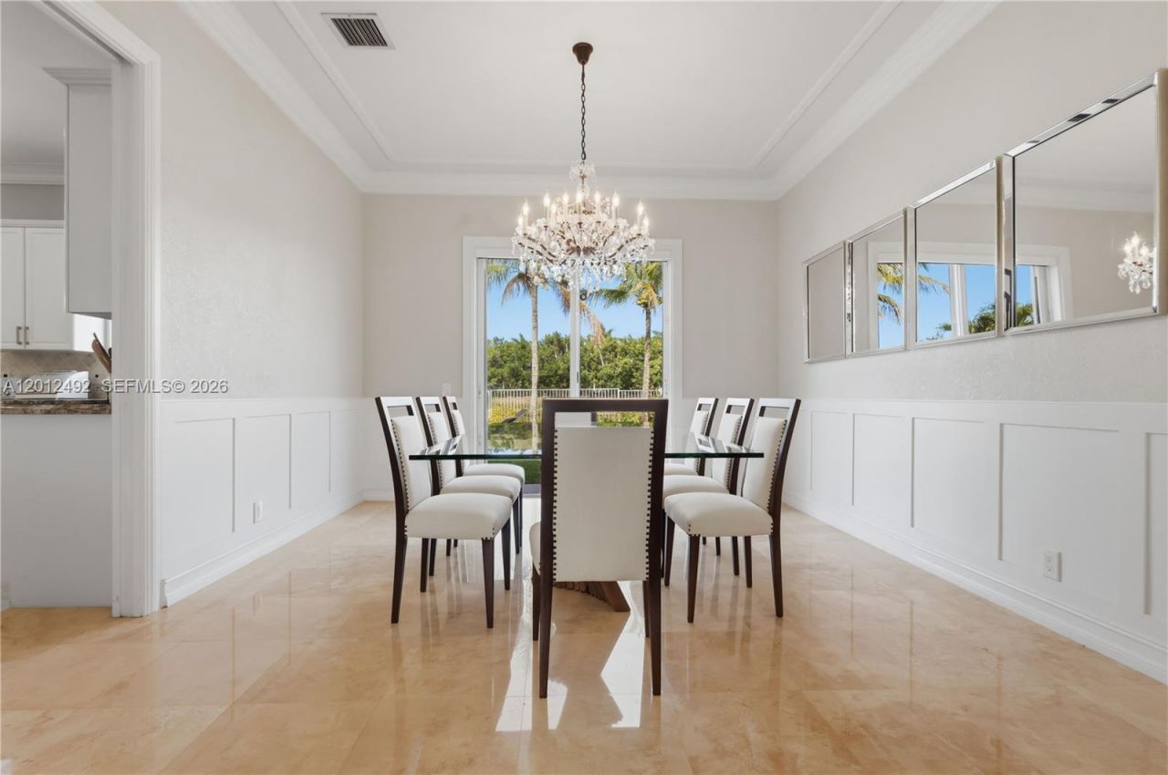 1422 Victoria Isle Dr , Weston, FL 33327 Photo