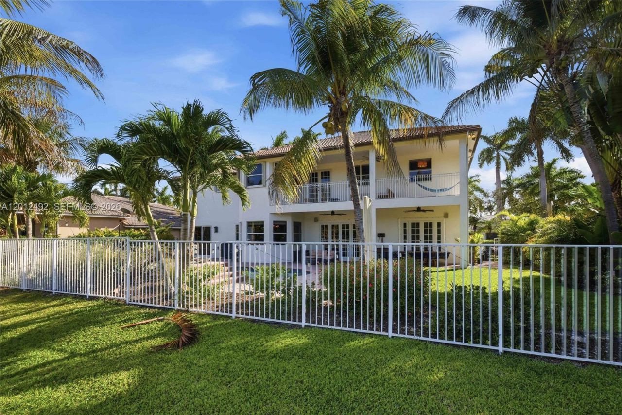 1422 Victoria Isle Dr , Weston, FL 33327 Photo