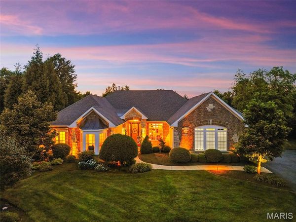 1880 Spring Mill Creek, St Charles, MO 63303