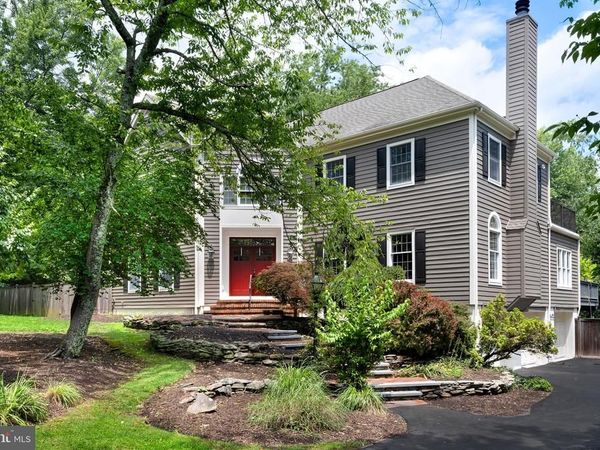 1 MICHAEL WAY, PENNINGTON, NJ 08534