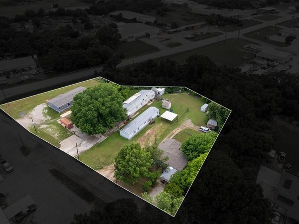 101-107 Syble Jean Drive , Burleson, TX 76028