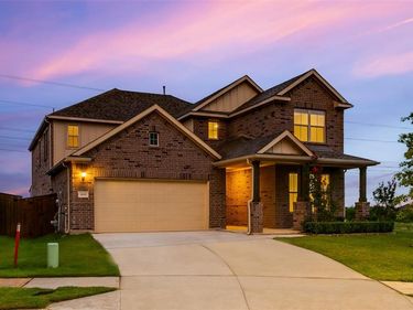 400 Acton Avenue, Fort Worth, TX 76131