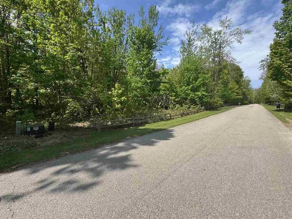 8838 Springridge Drive, Petoskey, MI 49770