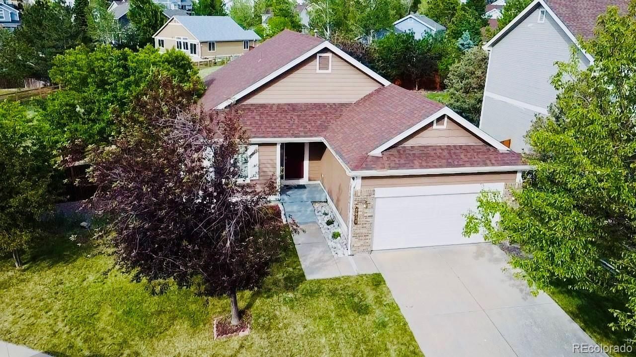 5910 S Valdai Way, Aurora, CO 80015 Main Photo
