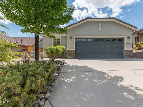 1715 W Del Webb Parkway, Reno, NV 89523