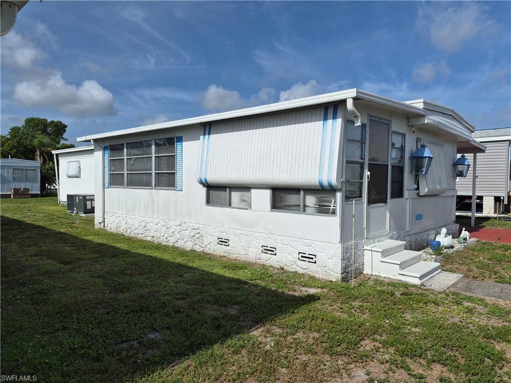 75 Hacienda Blvd , Fort Myers, FL 33905 Photo