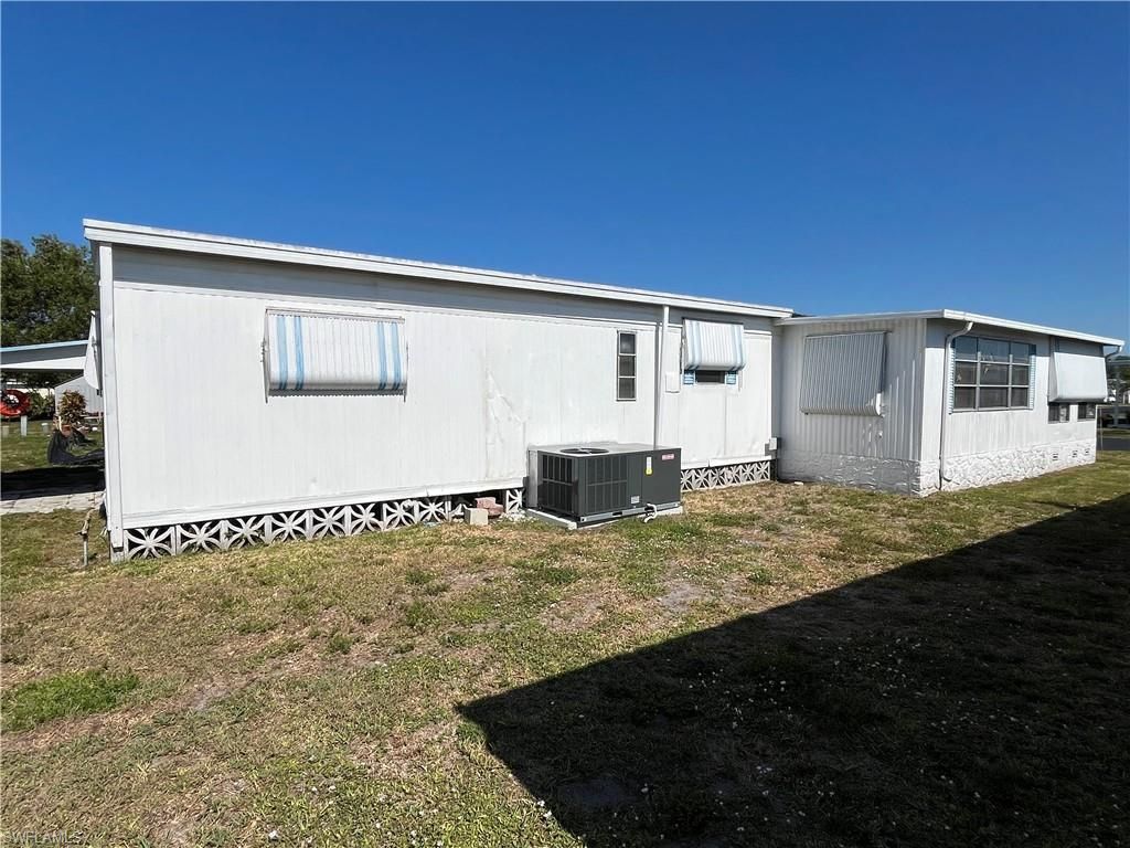 75 Hacienda Blvd , Fort Myers, FL 33905 Photo