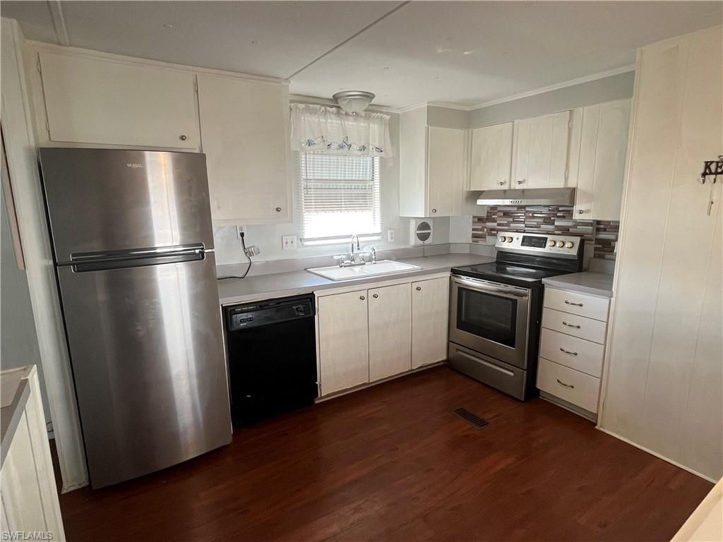 75 Hacienda Blvd , Fort Myers, FL 33905 Photo