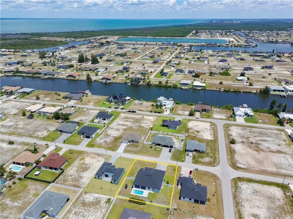 4328 NW 32nd Ln , Cape Coral, FL 33993 Photo