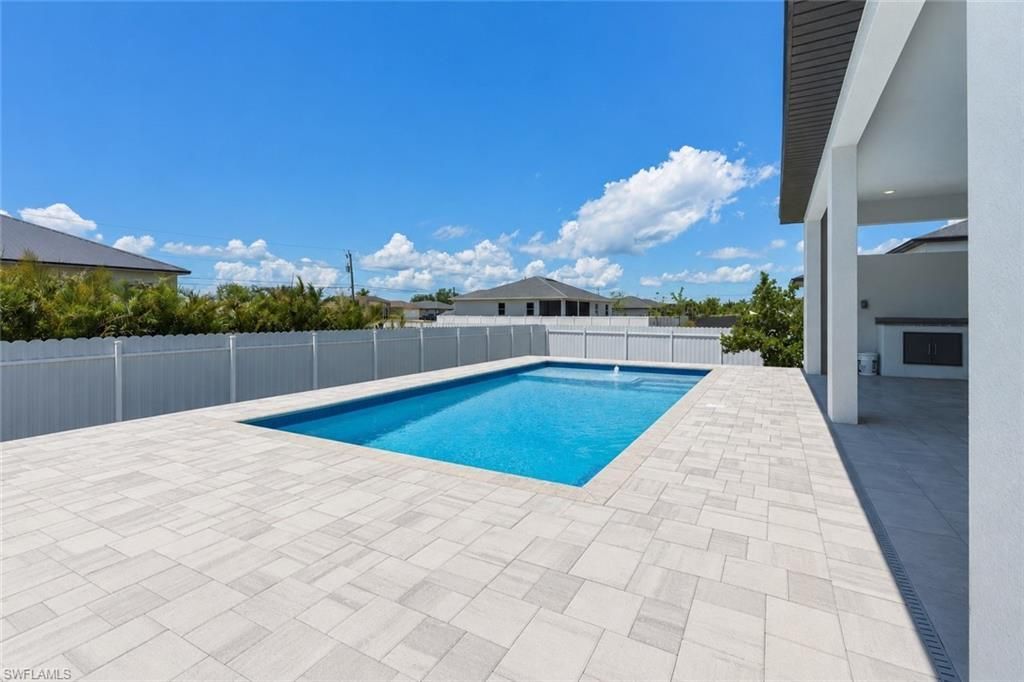 4328 NW 32nd Ln , Cape Coral, FL 33993 Photo