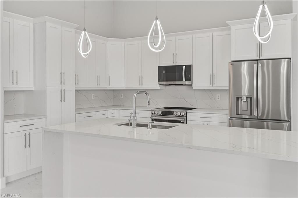 4328 NW 32nd Ln , Cape Coral, FL 33993 Photo