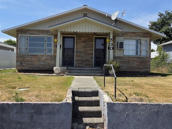 530 5th St, Clarkston, WA 99403