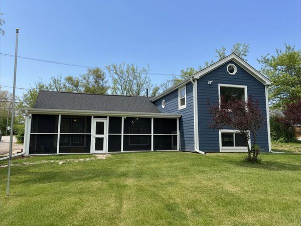 8365 W Lincoln Highway, Frankfort, IL 60423