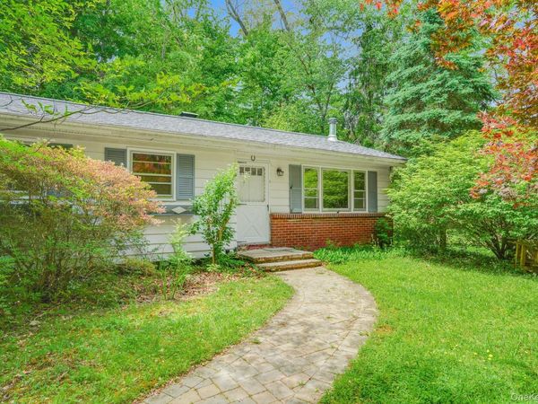 34 Julie Drive , Hopewell Junction, NY 12533