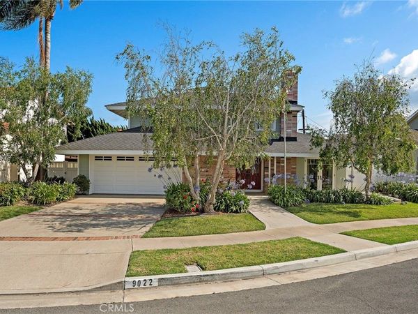 9022 Niguel Circle, Huntington Beach, CA 92646