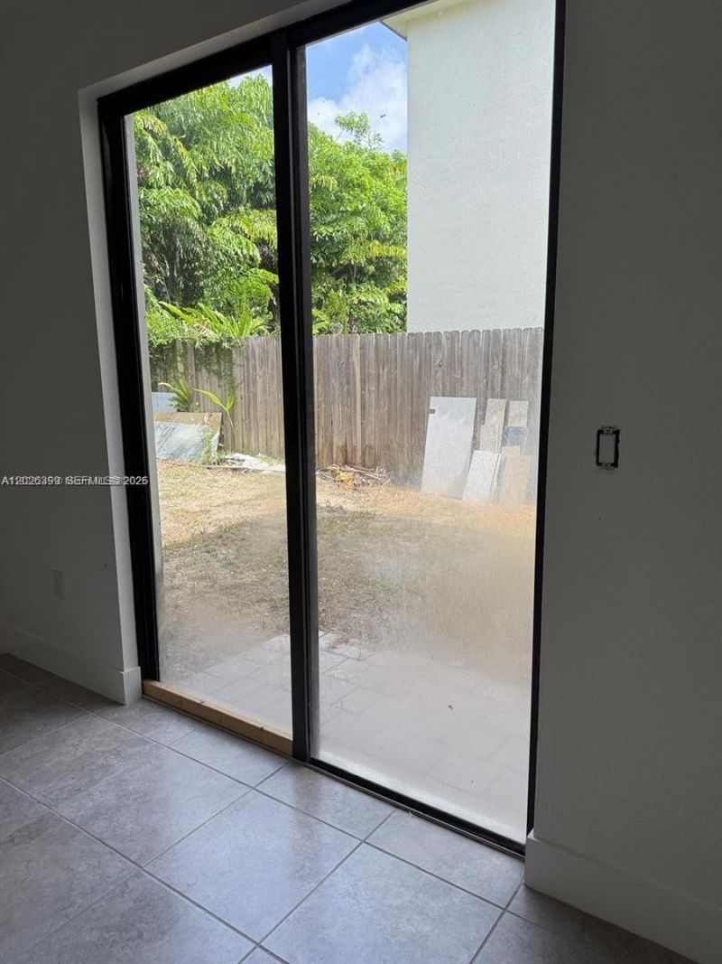 156 NE 24th Ave, Homestead, FL 33033 Photo
