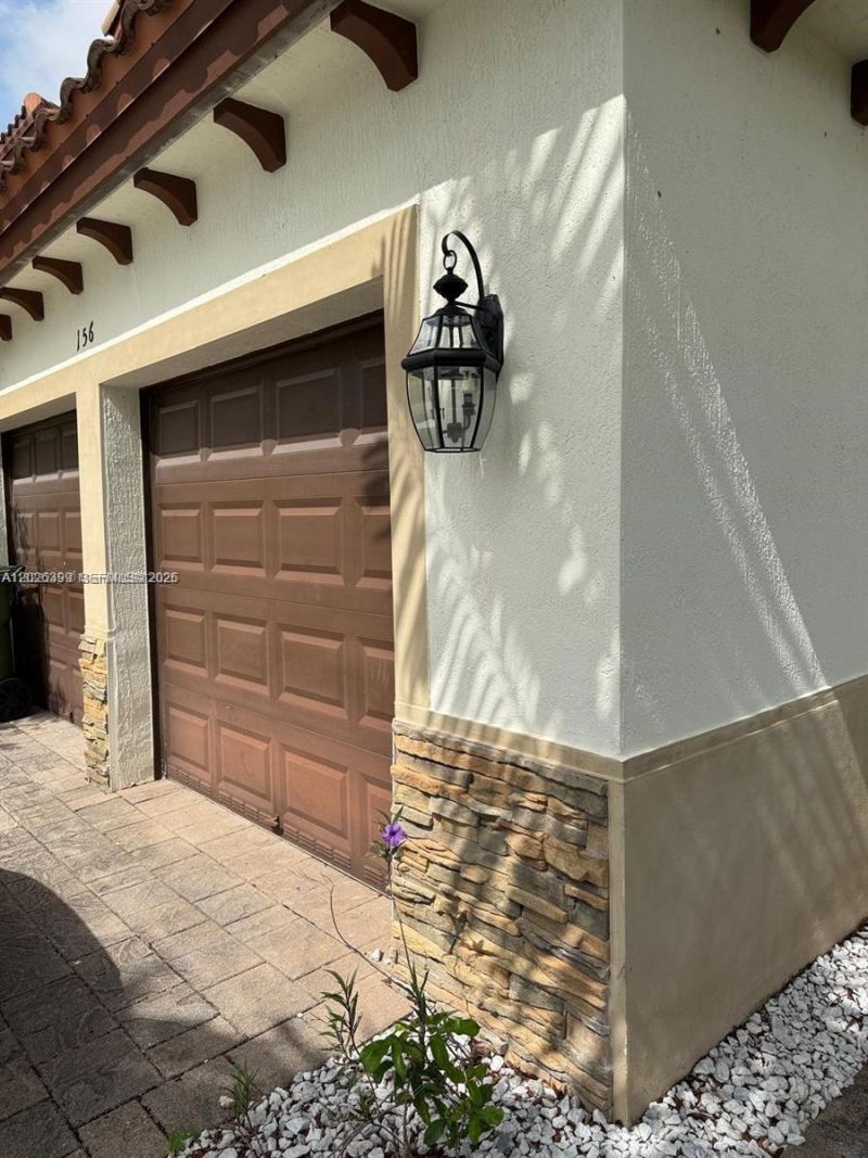 156 NE 24th Ave, Homestead, FL 33033 Photo
