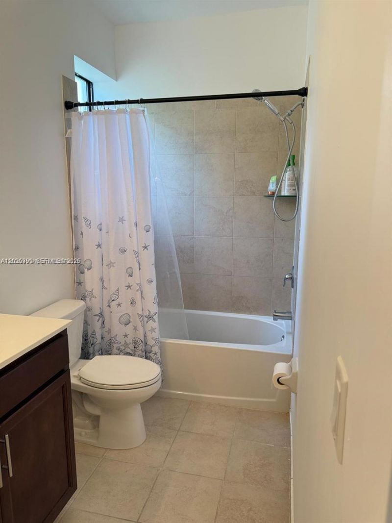 156 NE 24th Ave, Homestead, FL 33033 Photo