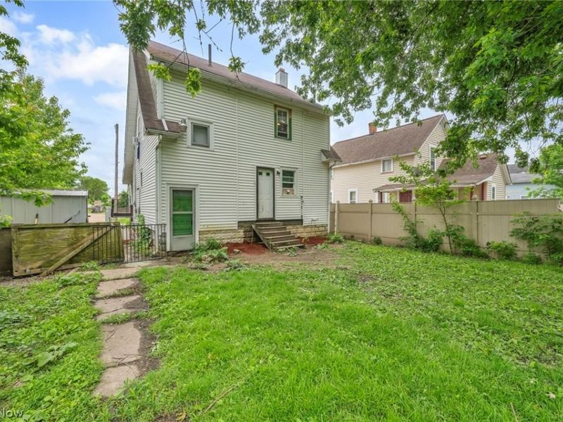 1722 Washington Avenue , Lorain, OH 44052 Photo 26