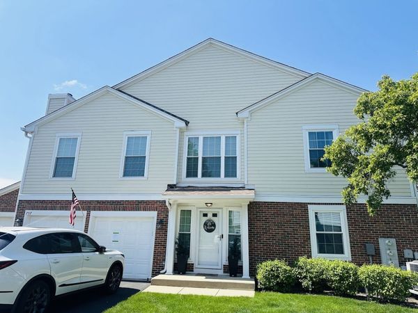 757 Grosse Pointe Circle , Unit 19-2, Vernon Hills, IL 60061