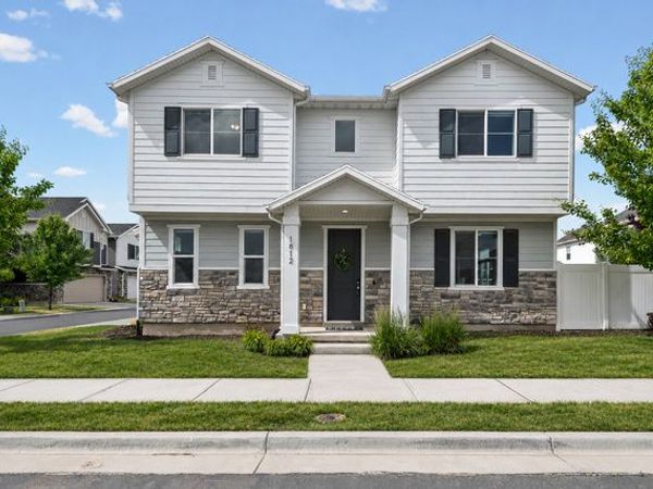 1812 W PARKVIEW DR S, Syracuse, UT 84075