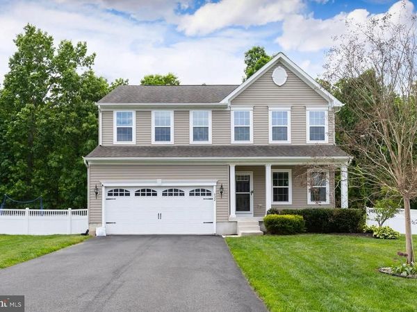 824 KRISTIN LANE, WILLIAMSTOWN, NJ 08094