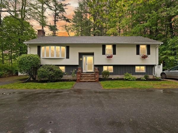 901 Haverhill St, Rowley, MA 01969