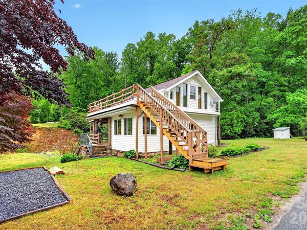 227 Locust Cove Road, Marion, NC 28752
