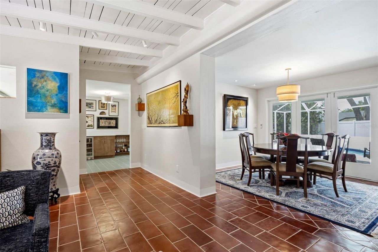 6311 Bahama Shores Drive S, Saint Petersburg, FL 33705 Photo