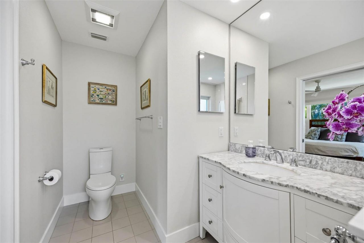 6311 Bahama Shores Drive S, Saint Petersburg, FL 33705 Photo