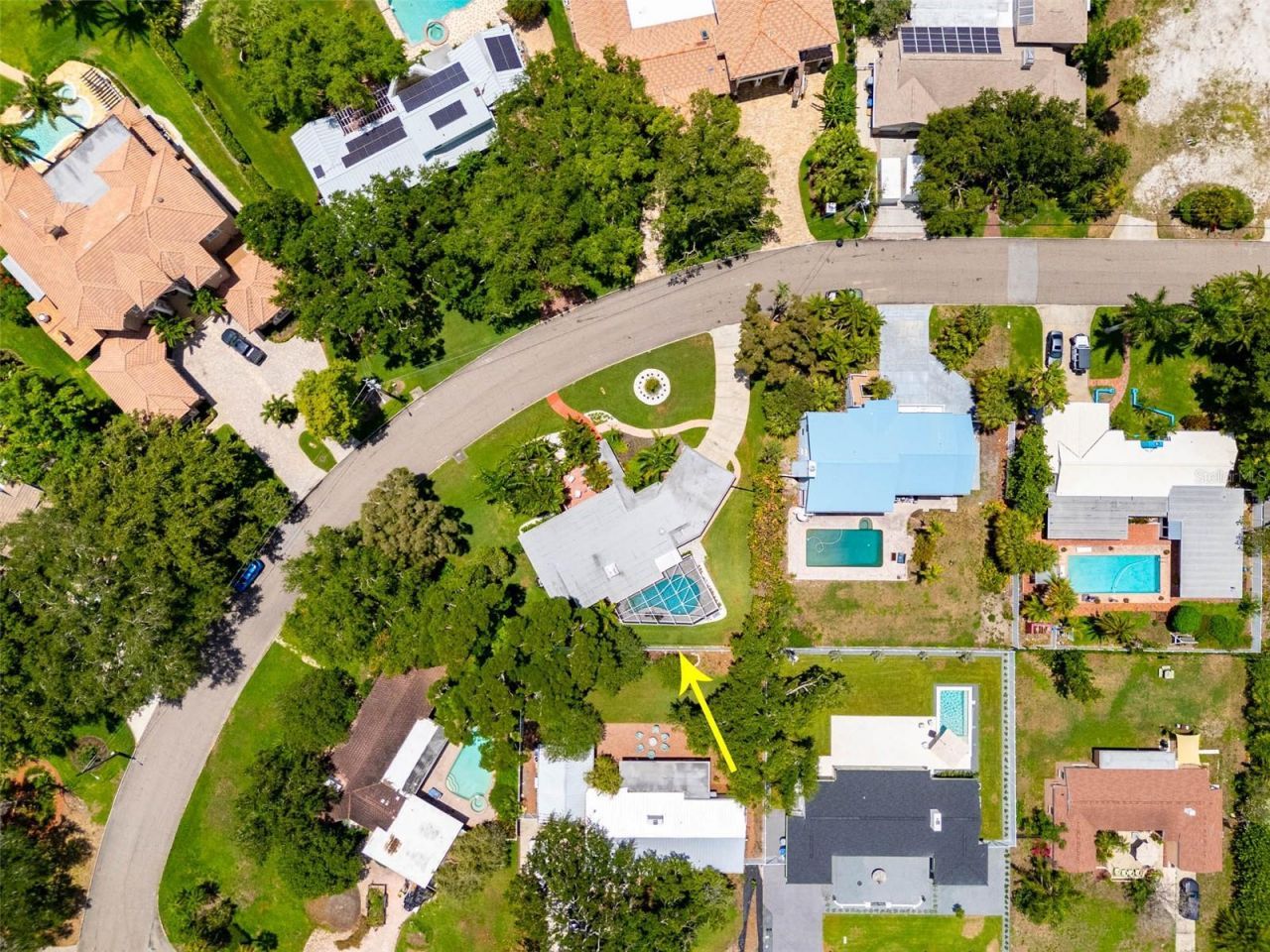 6311 Bahama Shores Drive S, Saint Petersburg, FL 33705 Photo