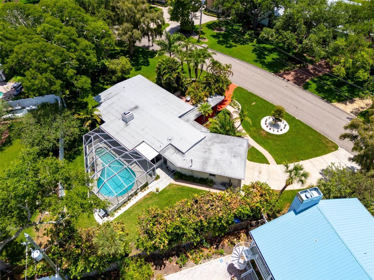 6311 Bahama Shores Drive S, Saint Petersburg, FL 33705 Photo