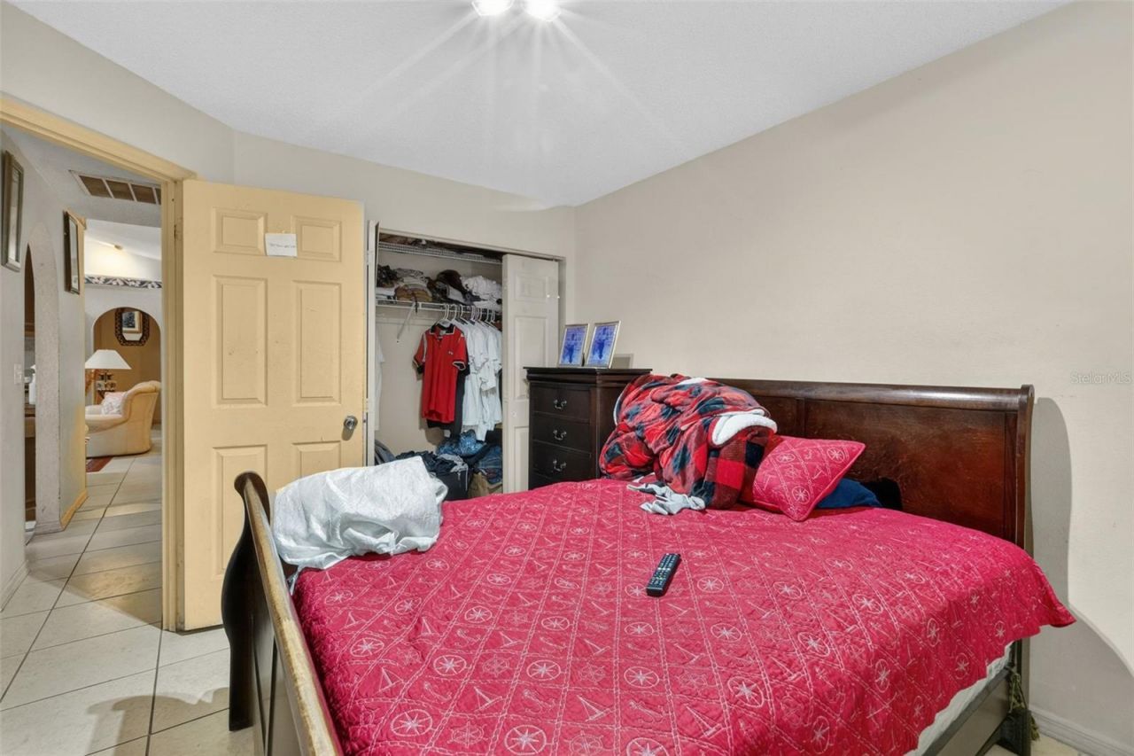 212 65th Avenue Drive W, Bradenton, FL 34207 Photo