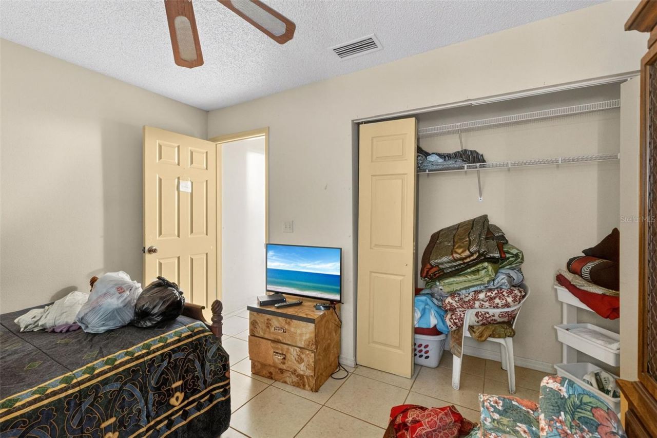 212 65th Avenue Drive W, Bradenton, FL 34207 Photo