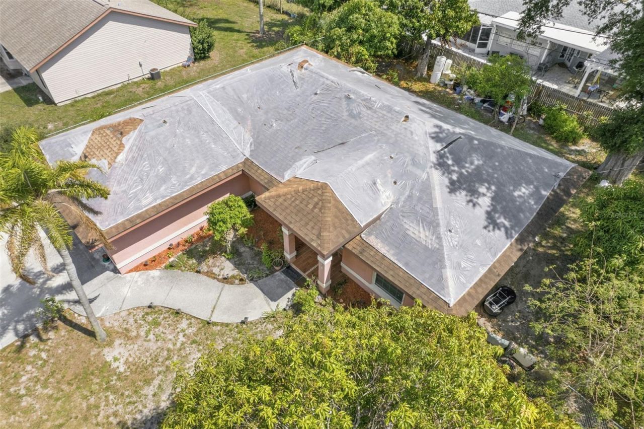 212 65th Avenue Drive W, Bradenton, FL 34207 Photo