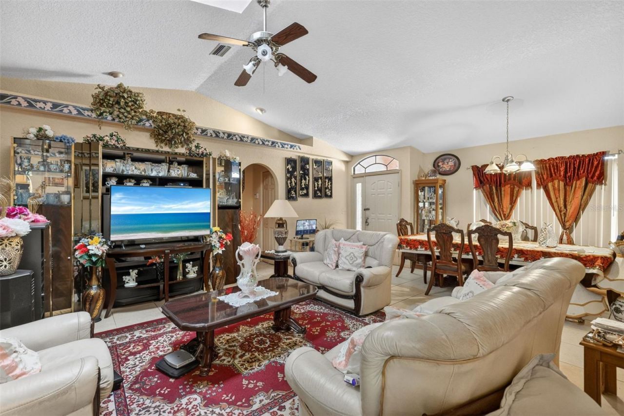 212 65th Avenue Drive W, Bradenton, FL 34207 Photo