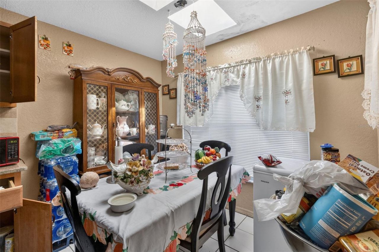 212 65th Avenue Drive W, Bradenton, FL 34207 Photo